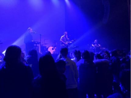 Les 4èmes du collège Renoir au Quai M, pour un concert pédagogique « Peace and Lobe »